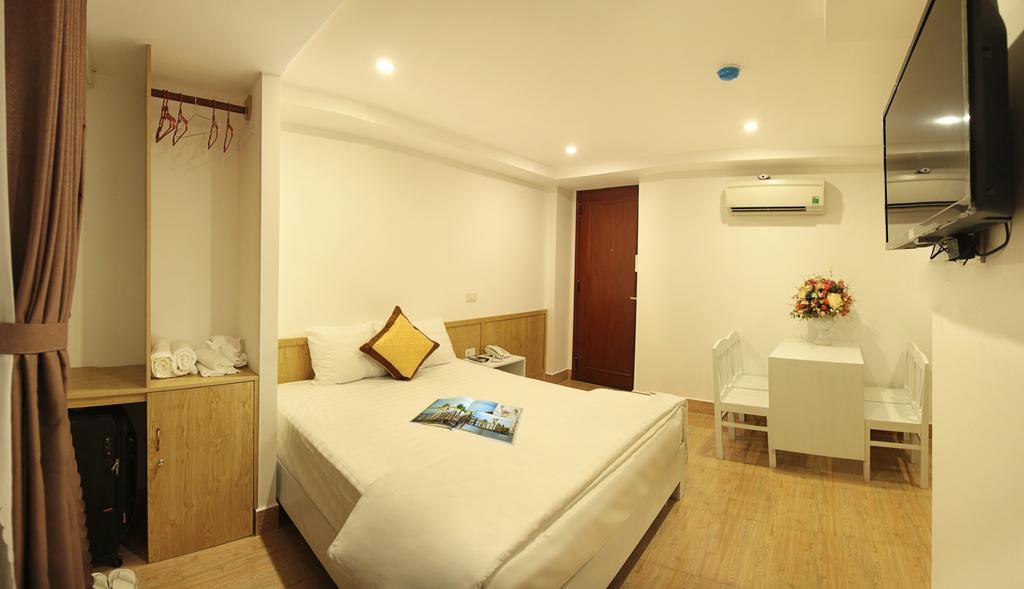 Sunrise Hotel Da Nang Buitenkant foto